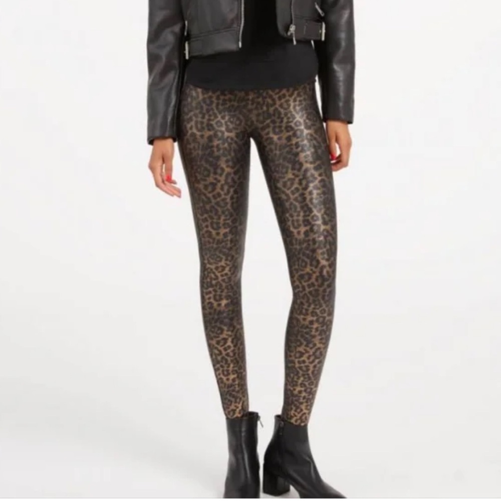SPANX Leopard Print Leggings